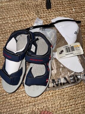 Dream Pairs Kids Navy and Red Adjustable Sport Sandals